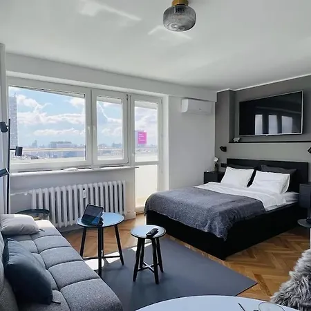 Panorama At Sky Apartment